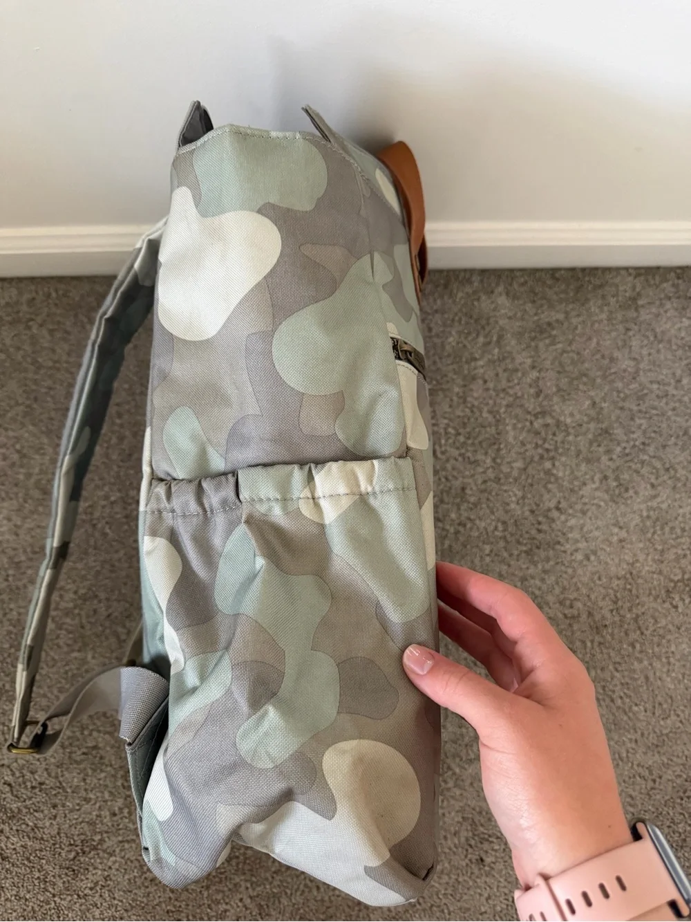 thirty-one stylish grey
